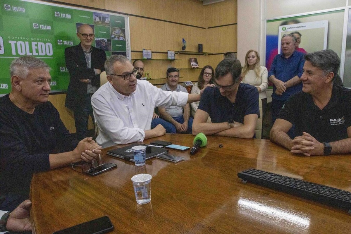 Toledo recebe Giba e Secretário do Esporte na abertura dos Jeps