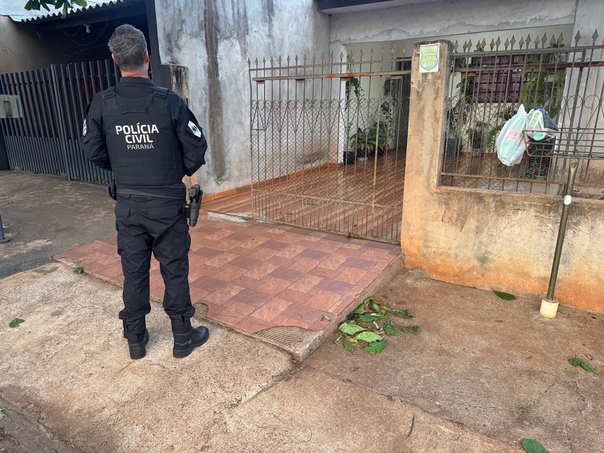 PCPR recupera caminhão e semi-reboque em Cascavel