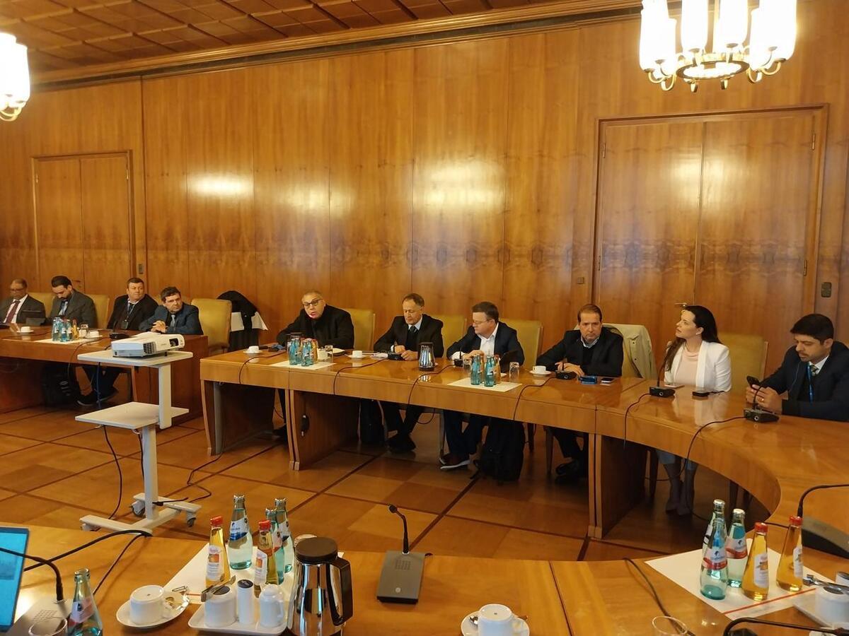 Costenaro conhece modelo de gestão digitalizada em Frankfurt