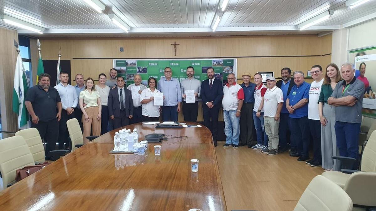 Toledo oficializa 3 entidades como de utilidade pública