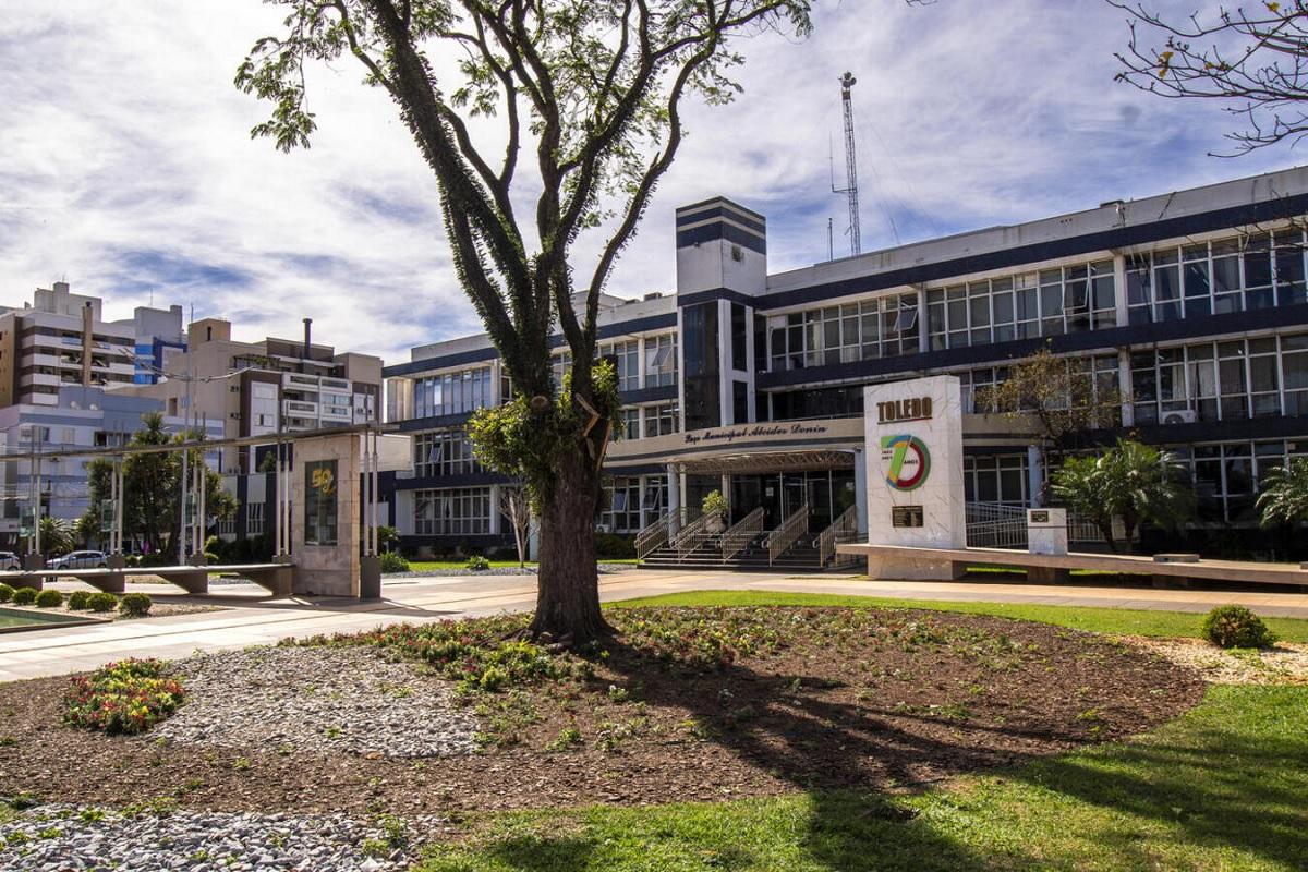 Toledo Define Datas de Pontos Facultativos para o Ano de 2026