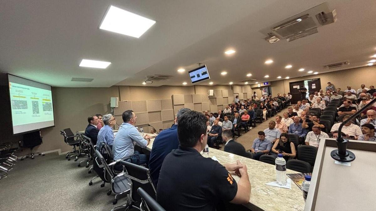 Prefeitos da Amop cobram soluções da Copel para falta de energia