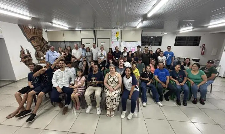 Florir Toledo celebra 19 anos de atuação e anuncia nova unidade