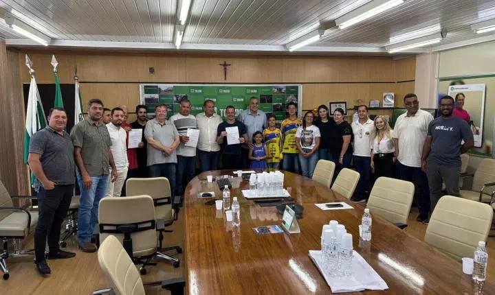 Toledo: Prefeito Mario Costenaro sanciona novas leis