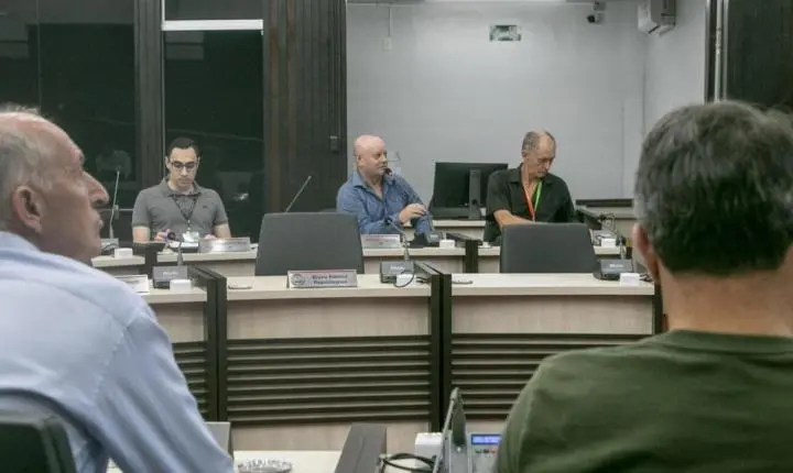 Toledo: Na Câmara, Executivo expõe relatório de cumprimento de metas fiscais