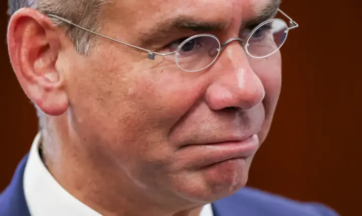 Troca de advogado de Vorcaro sinaliza possível delação premiada 